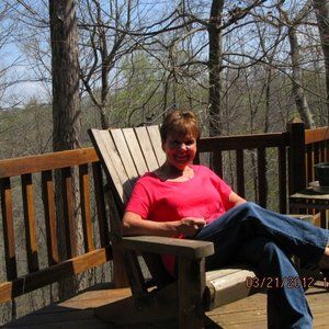 Meet your Posher, Shirley